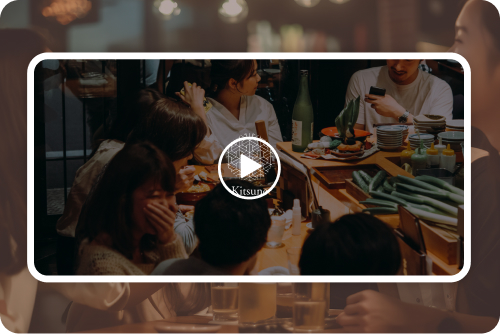食事中の様子を撮影した動画の再生画面